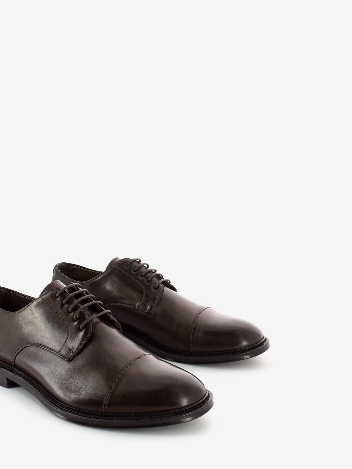 Oxford Montecarlo in dark brown leather