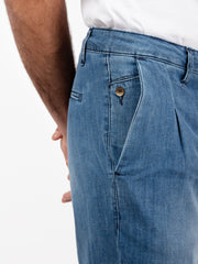 STIMM - Pantalone chino con pinces denim chiaro