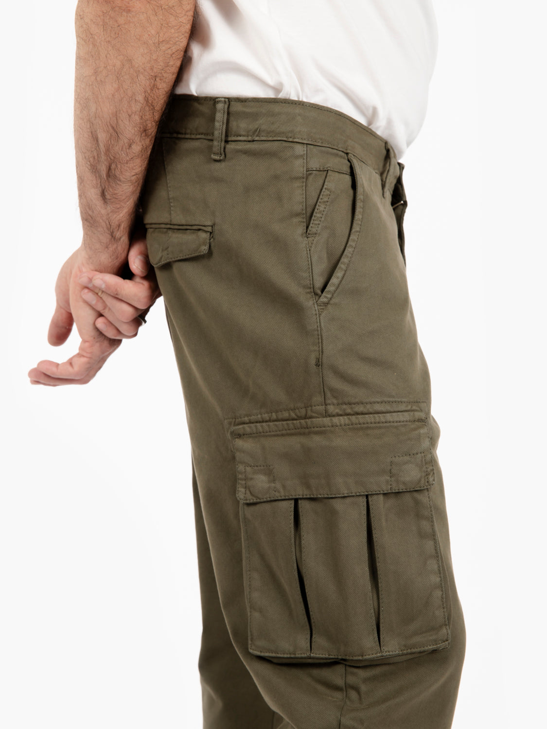 Pantaloni cargo effetto armaturato militare