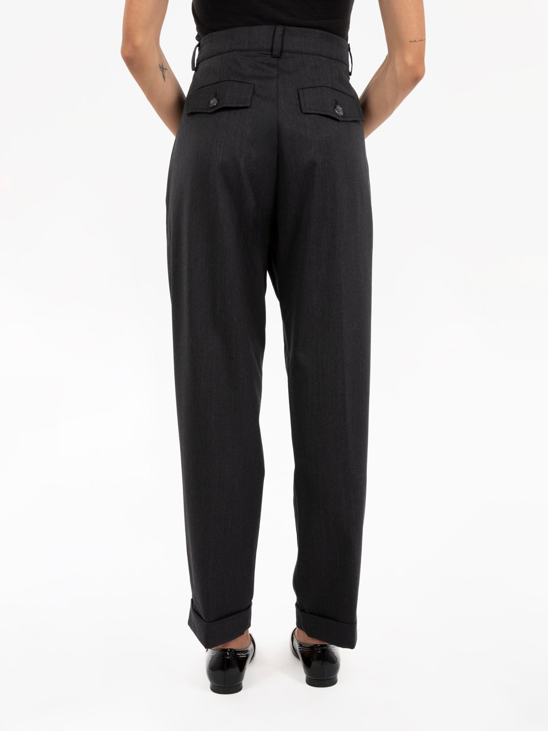 Pantaloni carrot fit grigio antracite