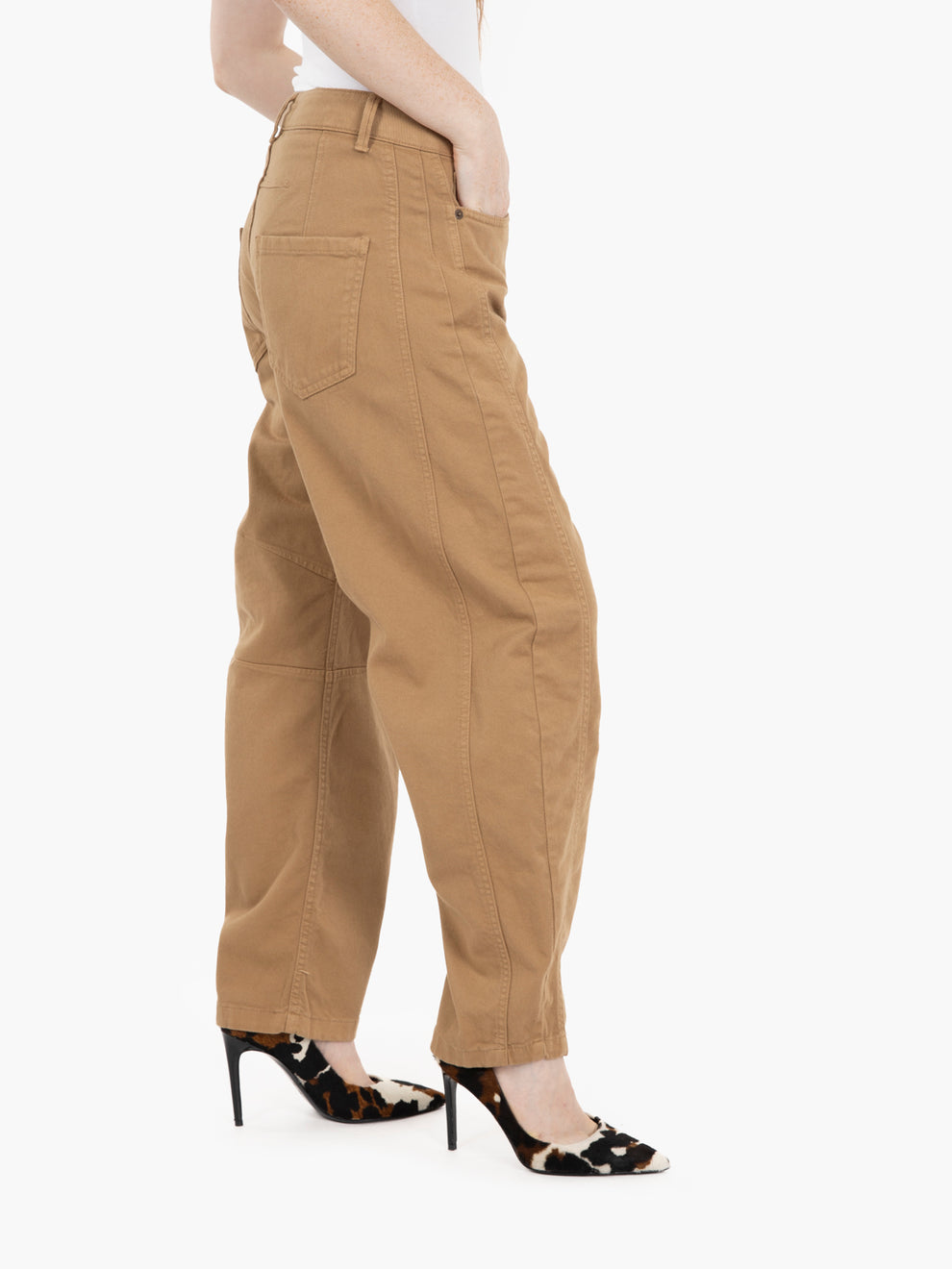 Noemi honey barrel fit trousers