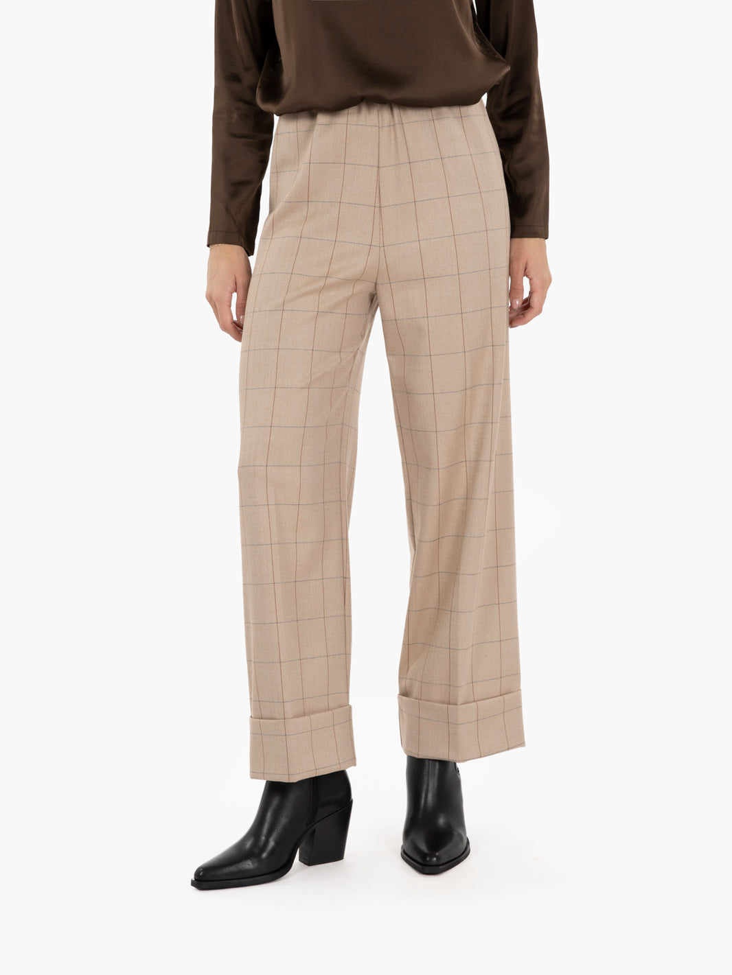 Beige checked trousers with cuffs