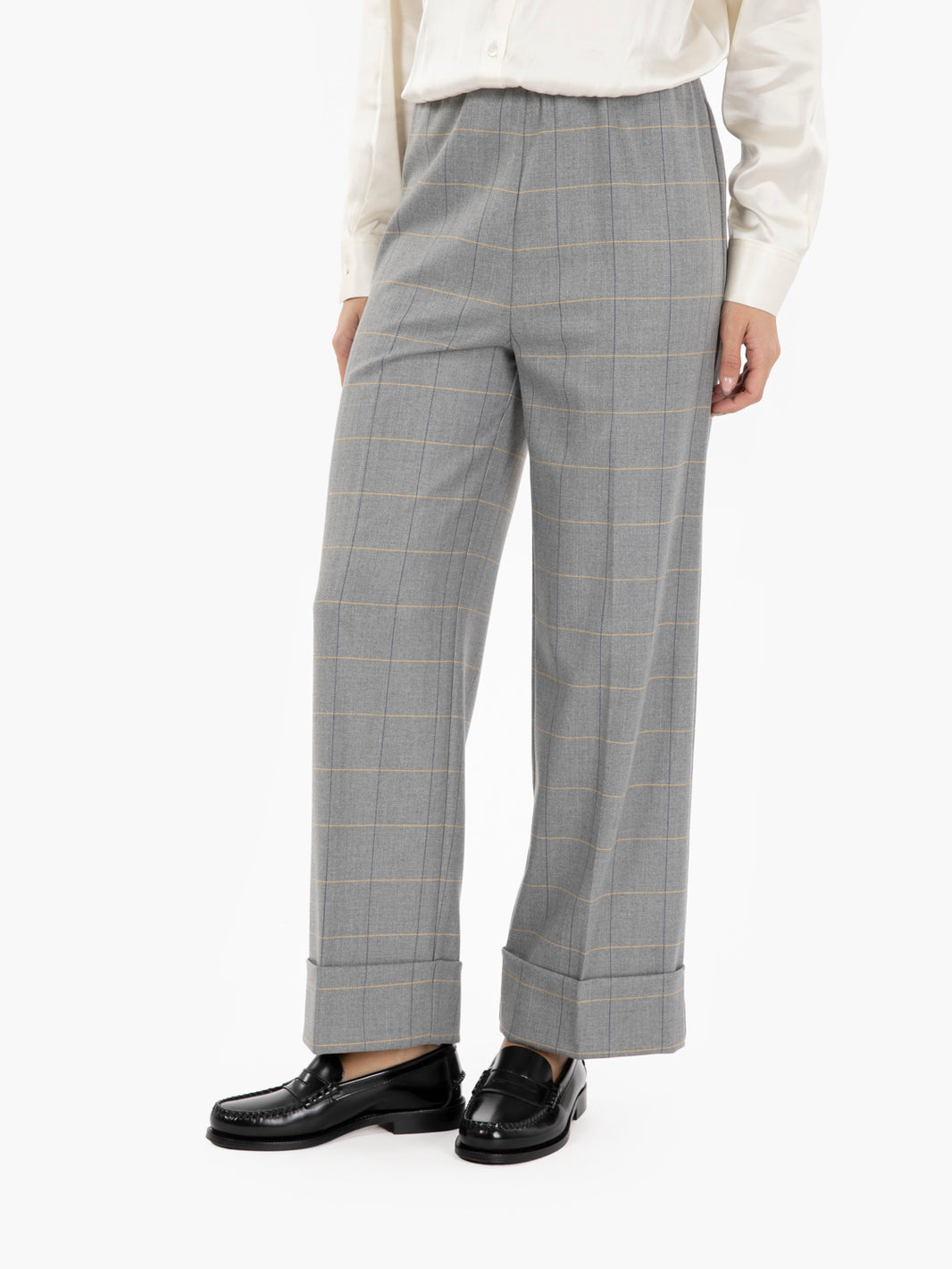 Check trousers with grey turn-ups