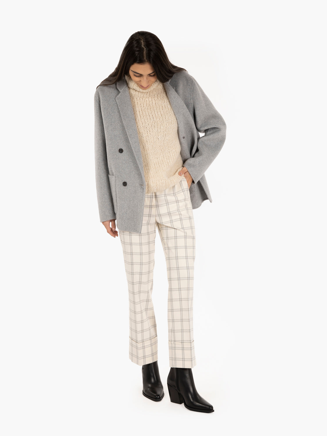 Pantaloni check con risvolto panna