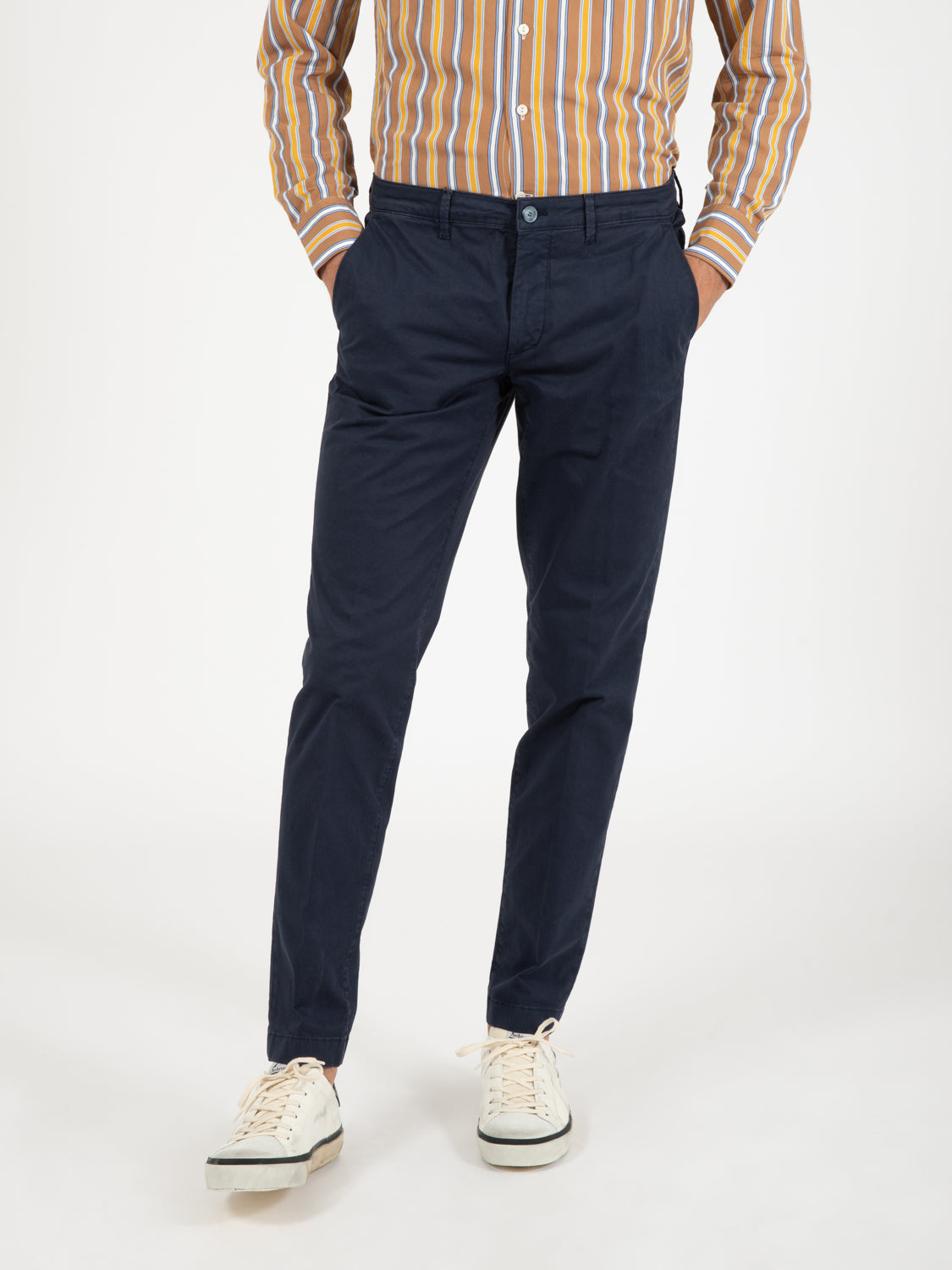 Pantaloni chino in cotone blu