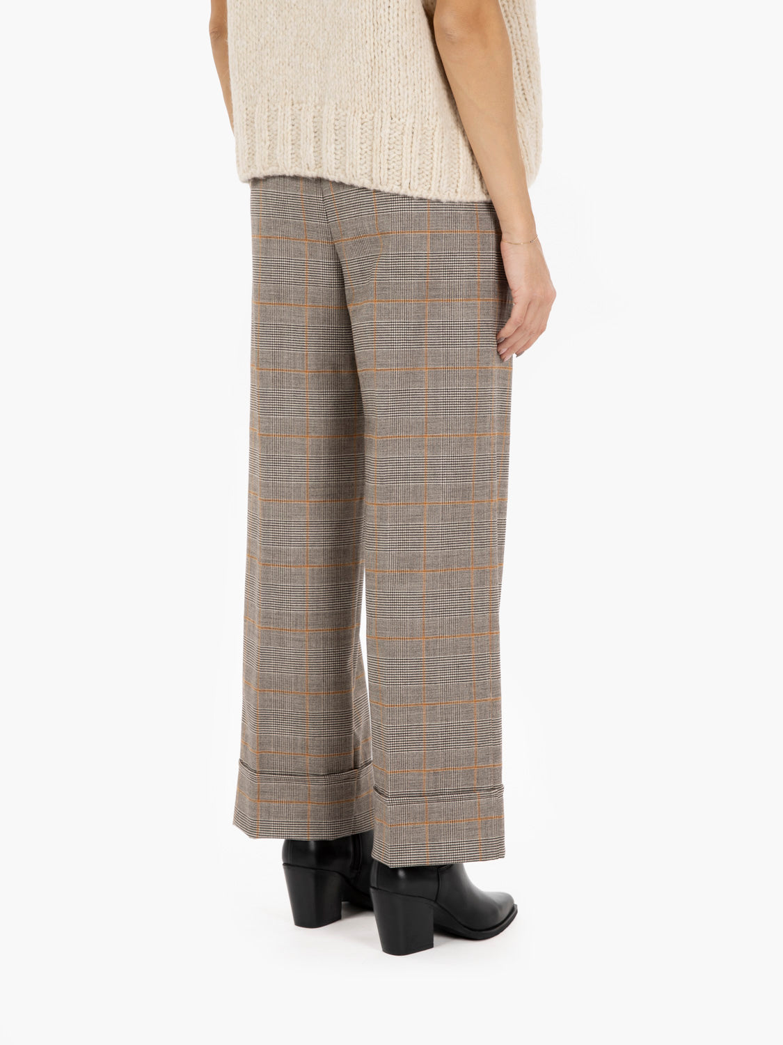 Burnt brown Welsh trousers with turn-ups