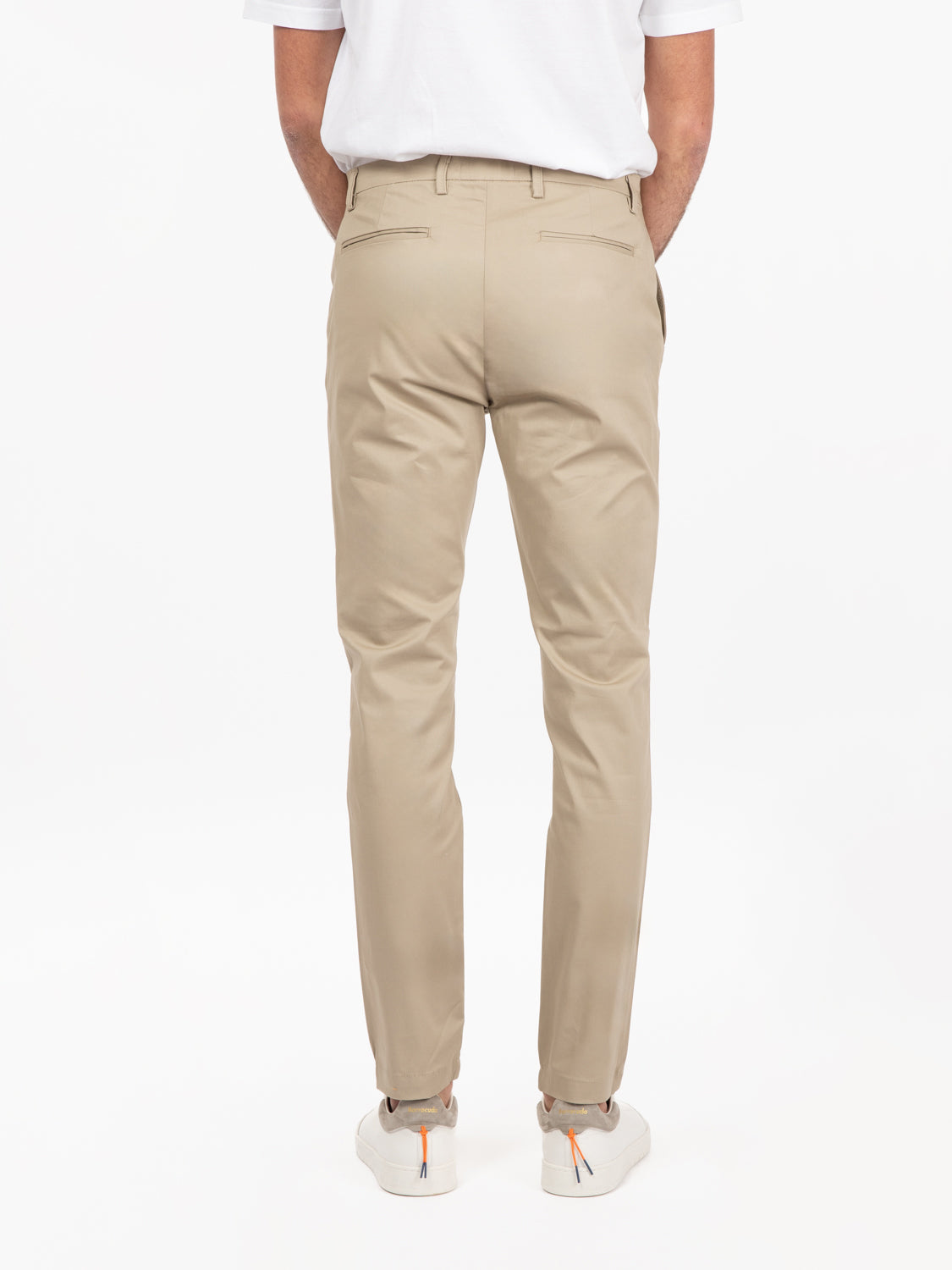 Pantaloni in cotone chino sabbia