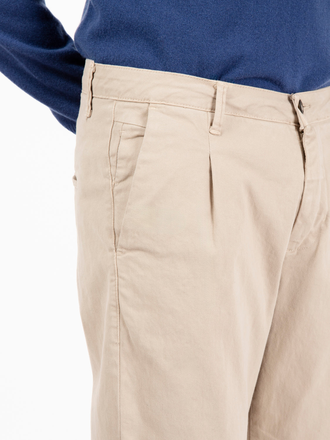 Pantaloni Rio chino in cotone beige