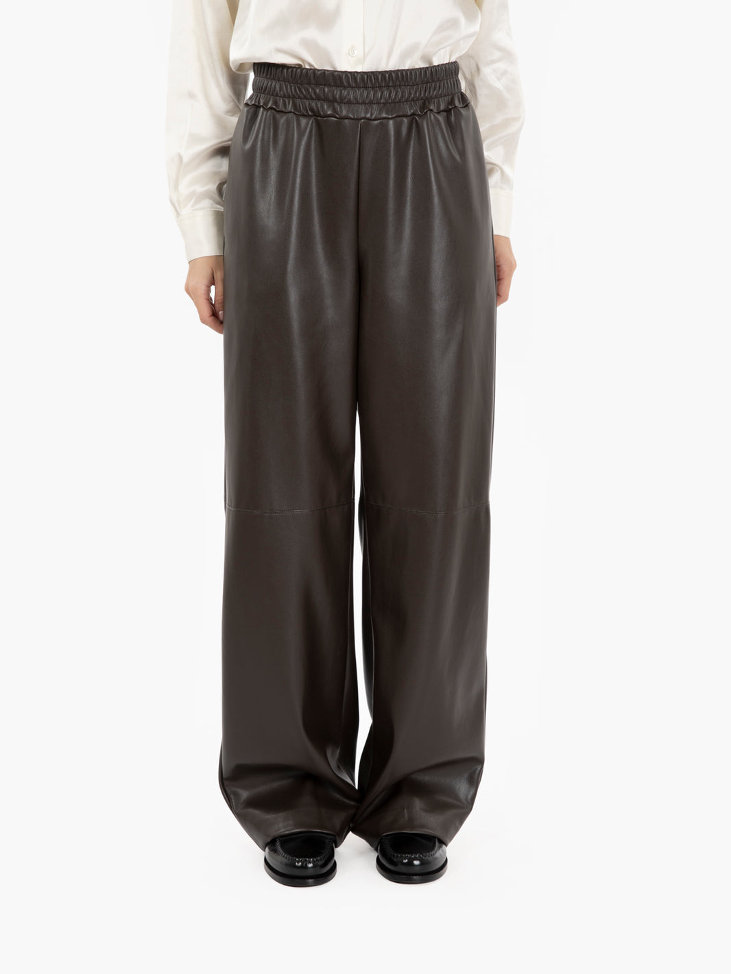 Straight-cut trousers in chocolate faux leather