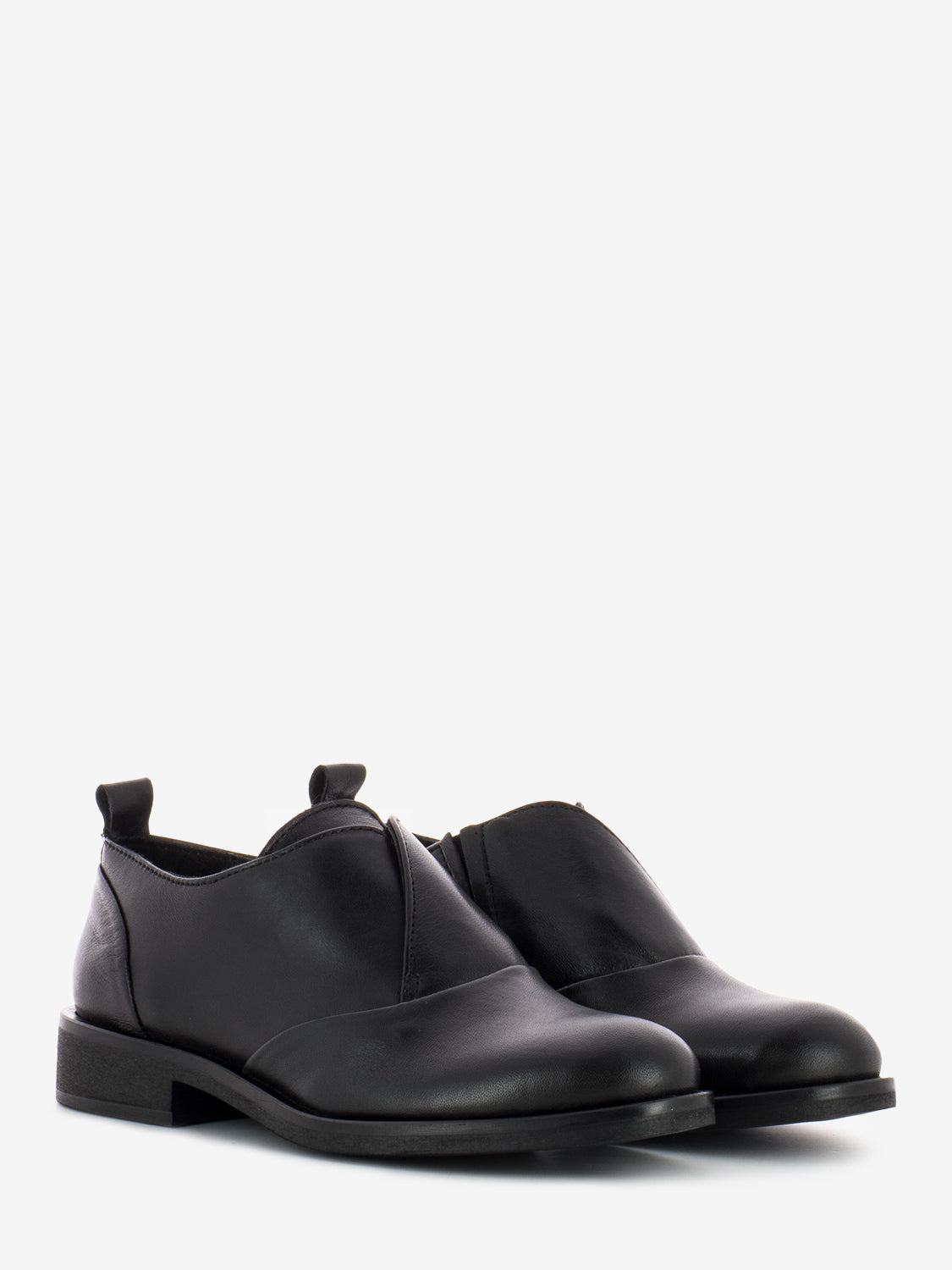 Scarpa elastico pelle nero