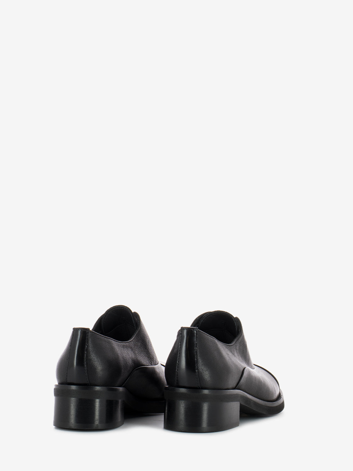 Scarpe Oxford Meg punta lucida nere