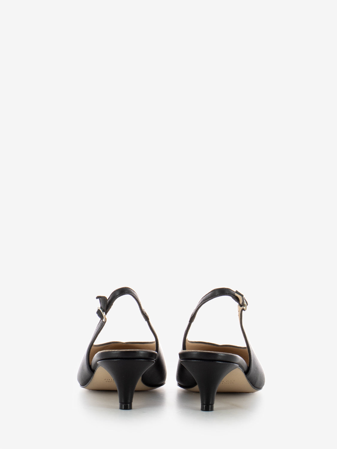 Slingback a punta con centurino nero