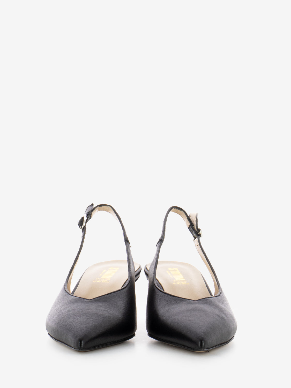 Slingback a punta con centurino nero
