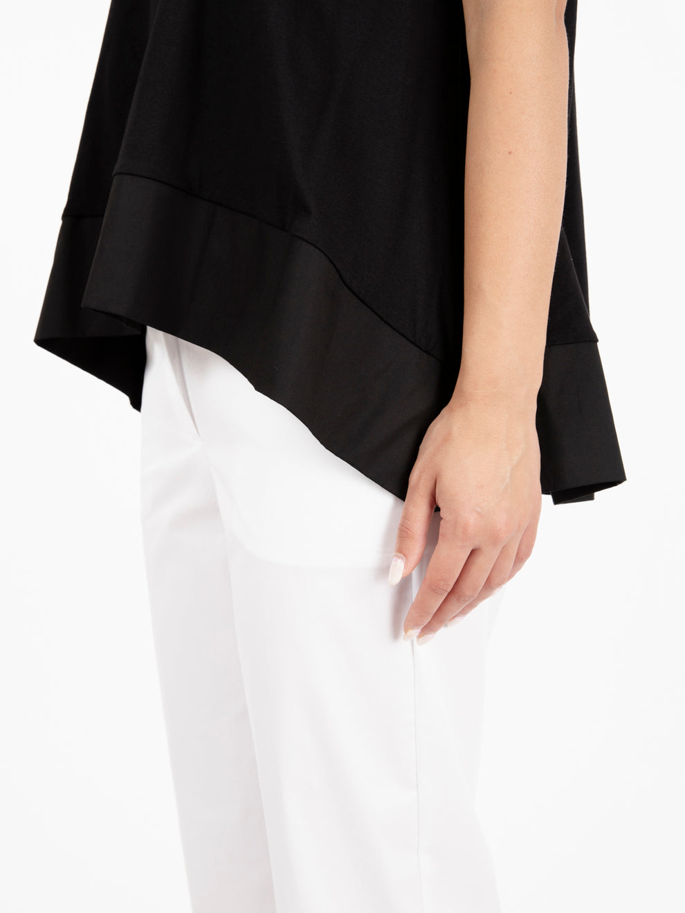 Black poplin bottom T-shirt