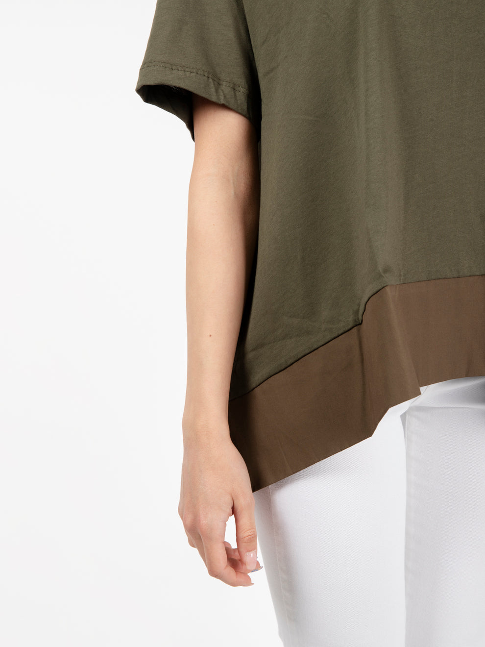 Green poplin bottom T-shirt