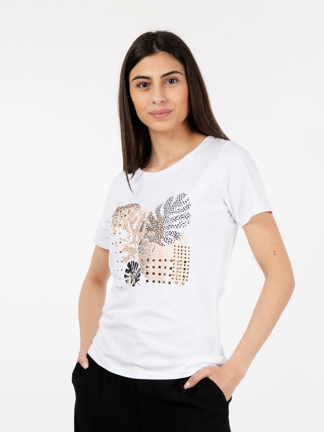 White/beige leaves and rhinestone crew neck T-shirt
