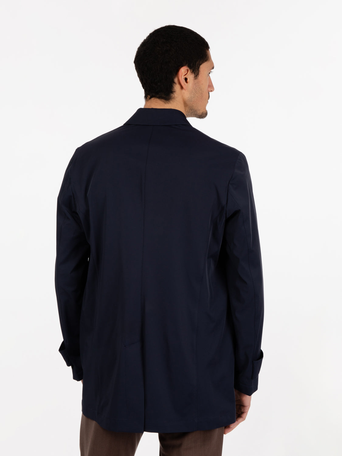 Trench con bottoni impermeabile blu