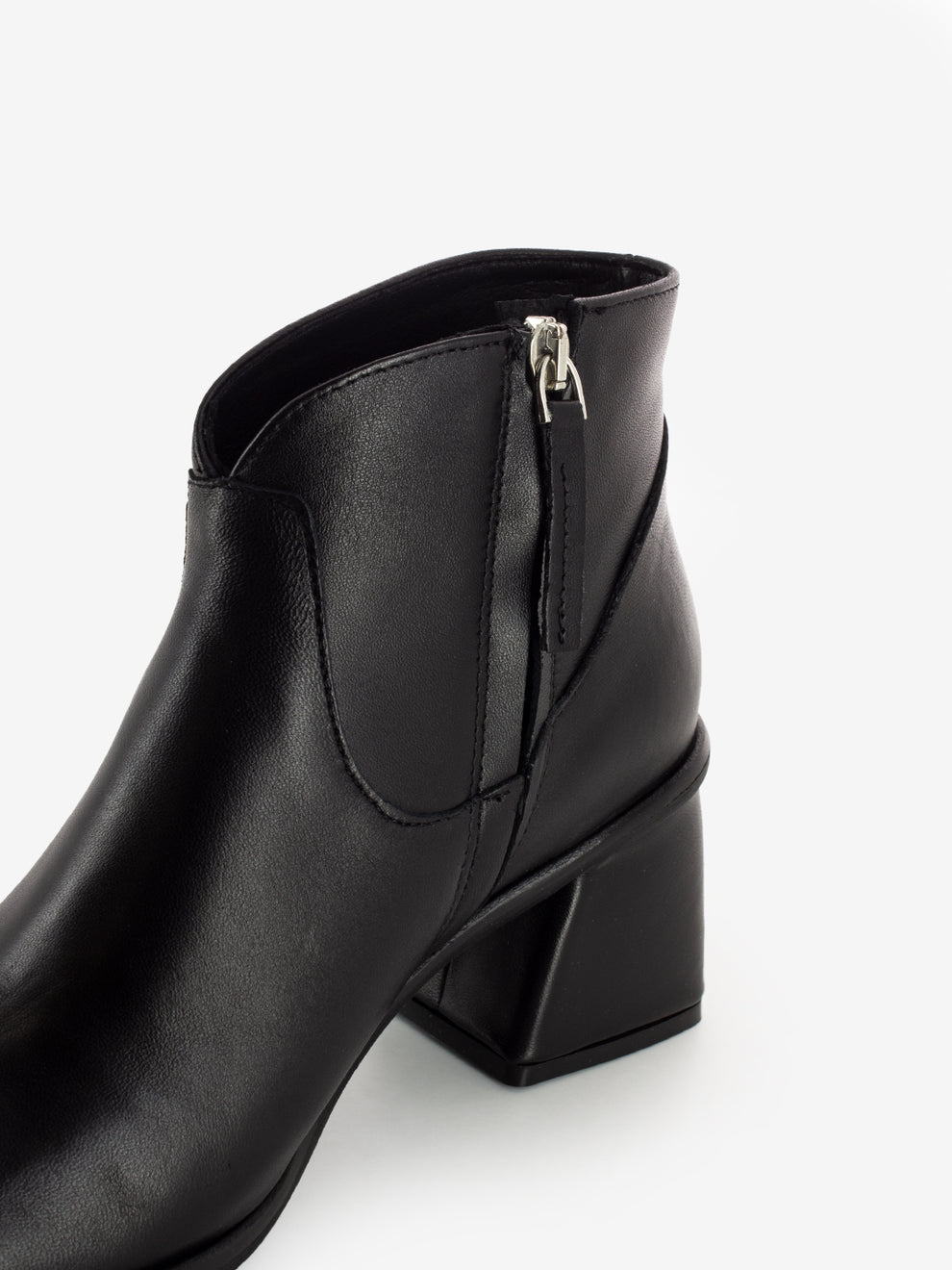 Jane black leather ankle boots