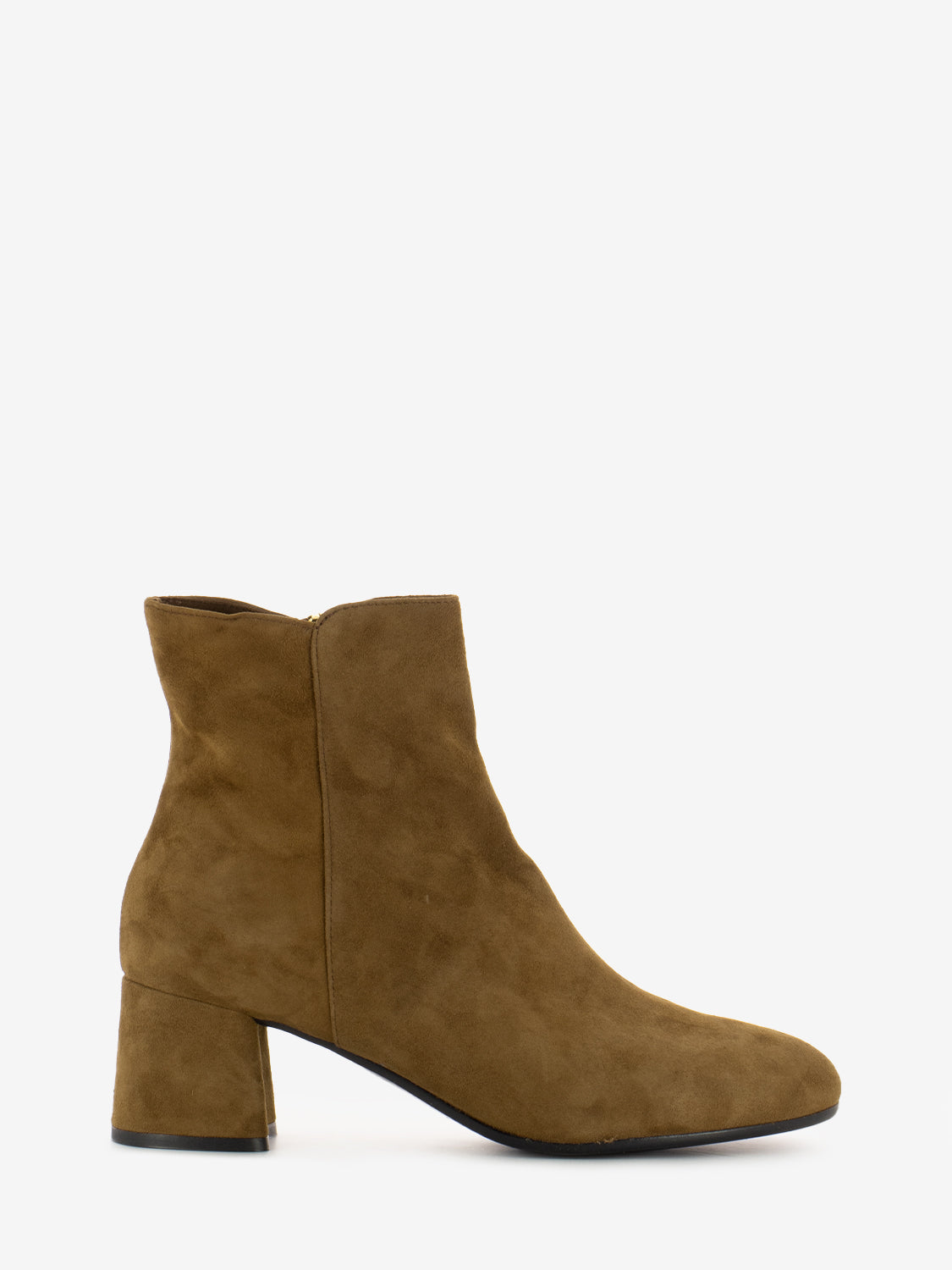 T.55 ankle boots in tobacco suede