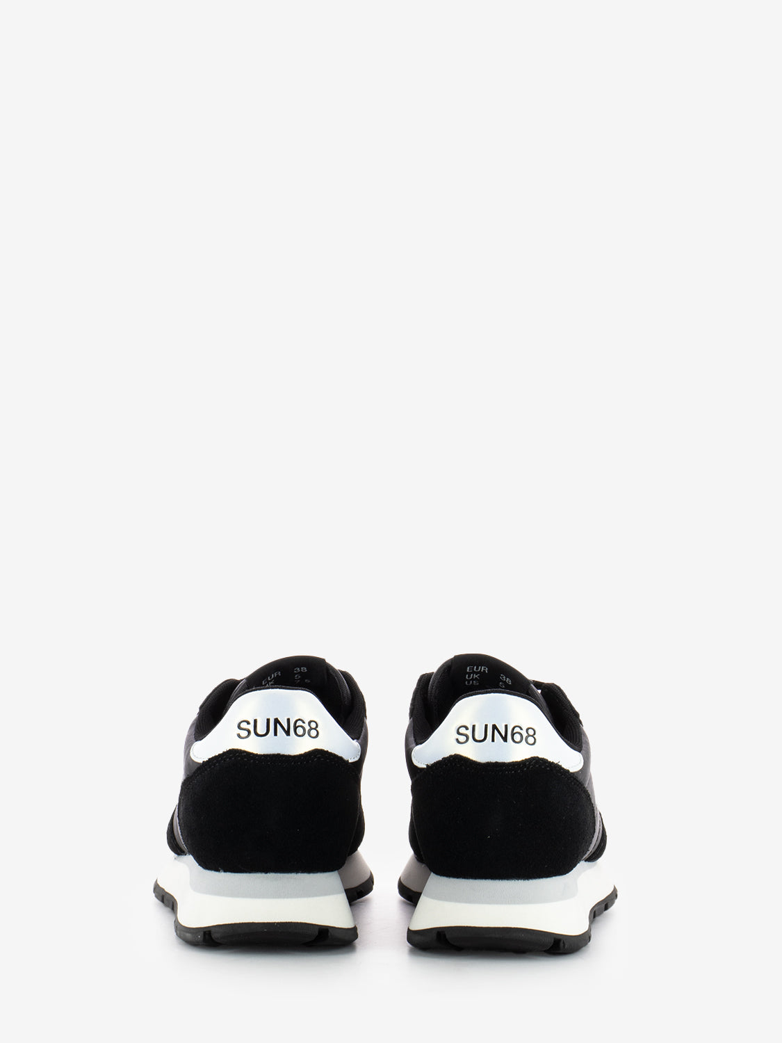 Ally bright black sneakers