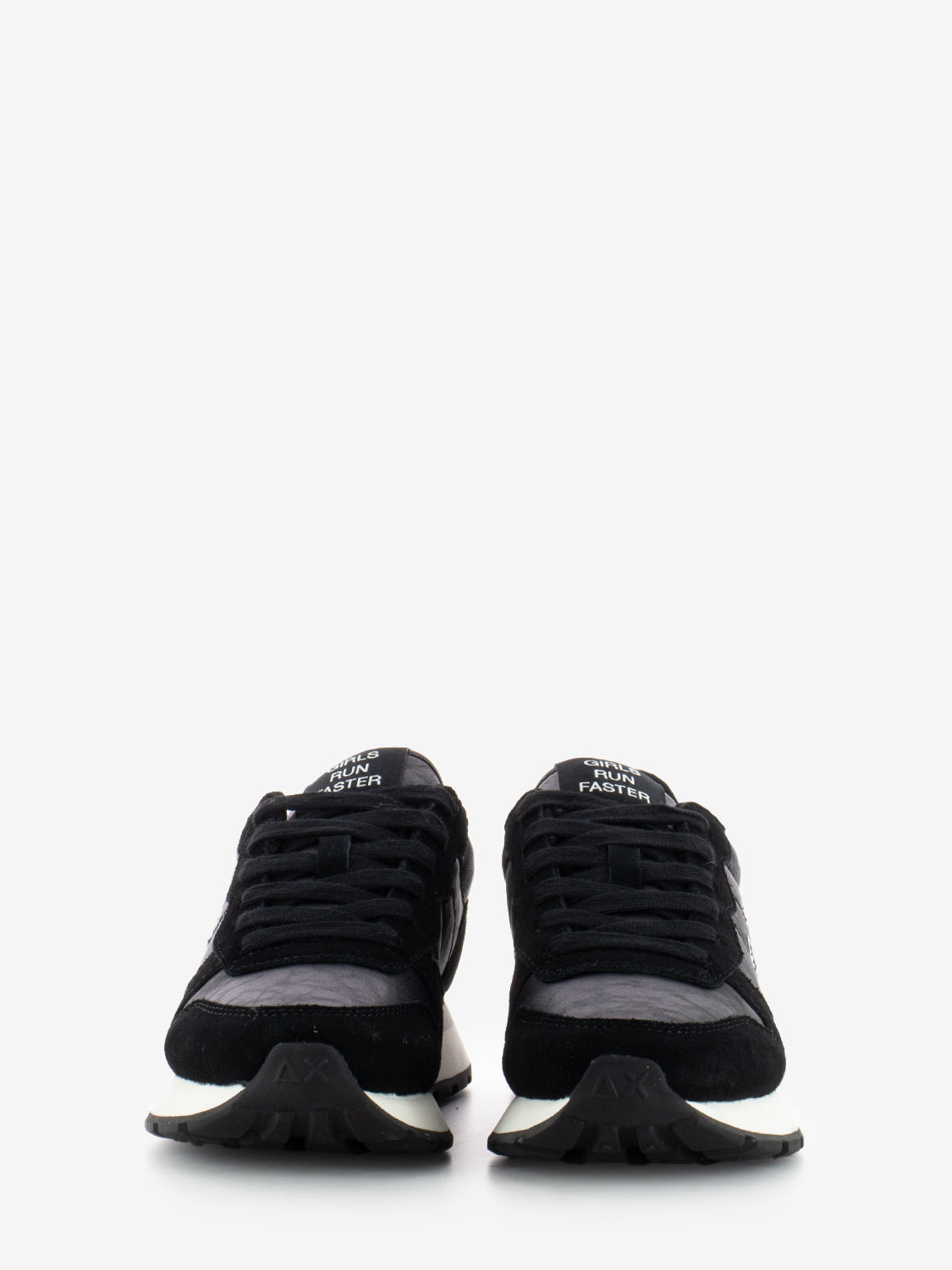Ally bright black sneakers