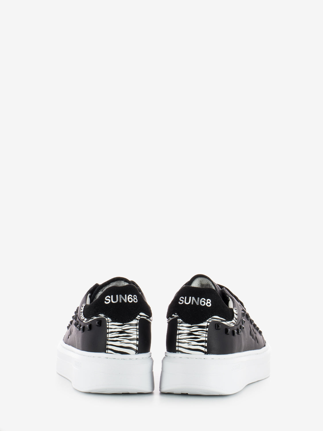 Grace Leather Sneakers Black