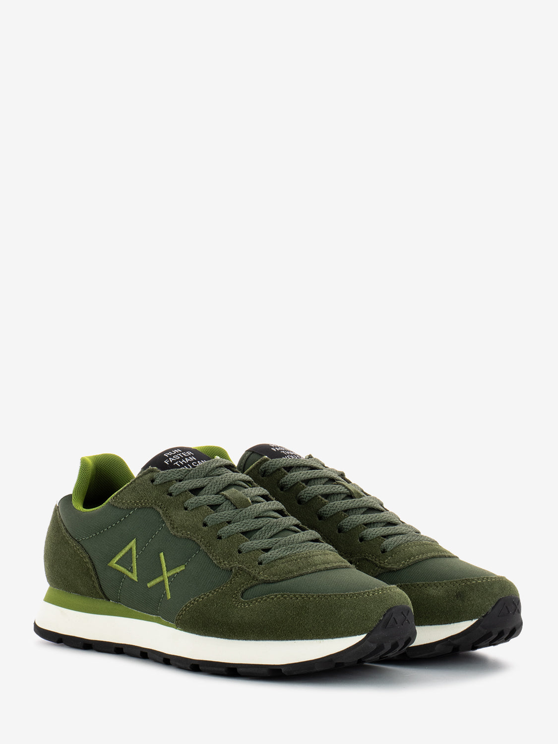 Tom Solid Green Sneakers