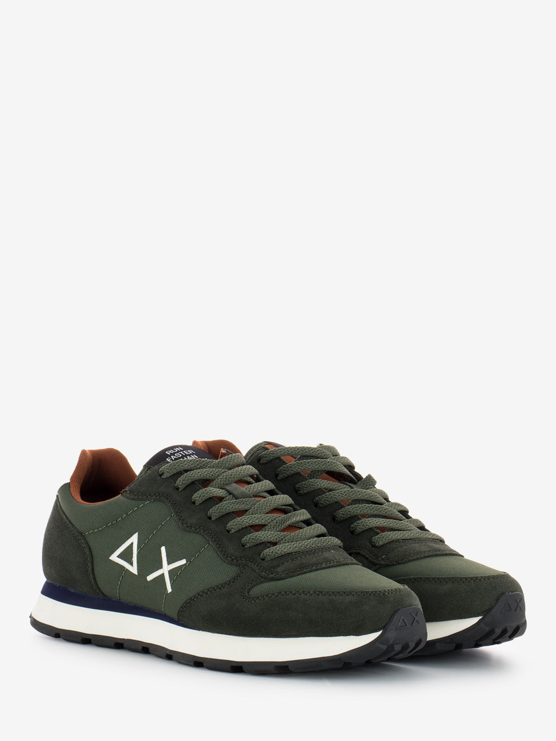 Tom Solid Dark Military Sneakers