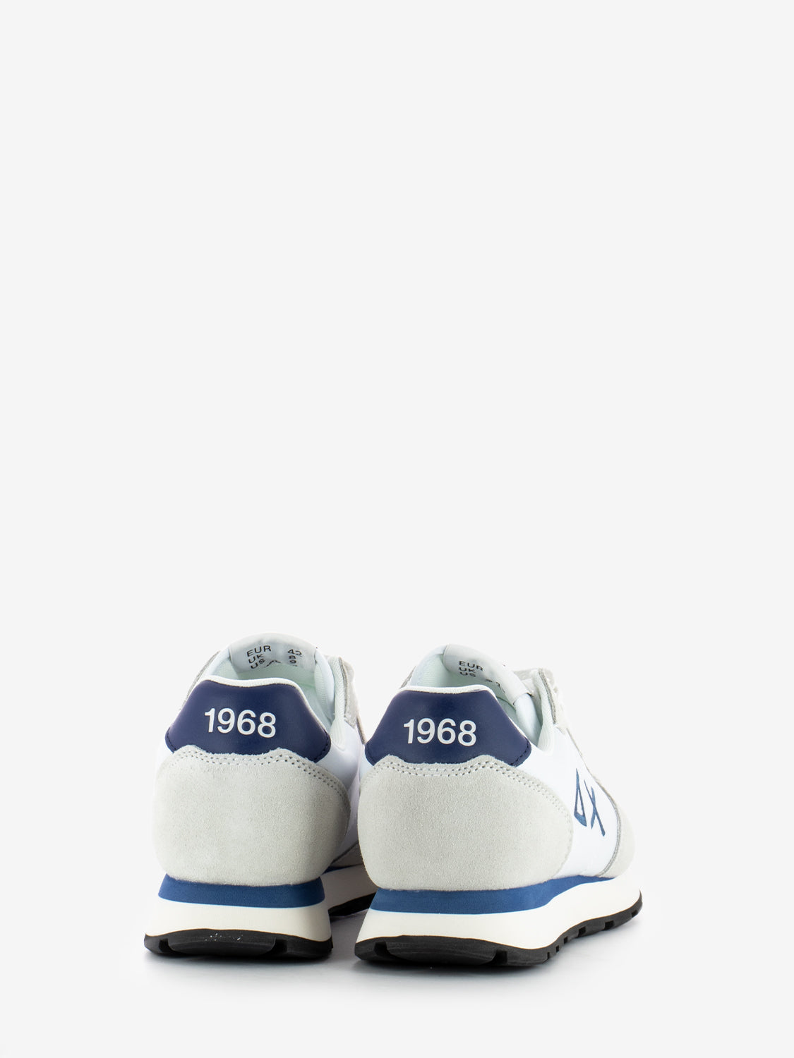 Tom solid white