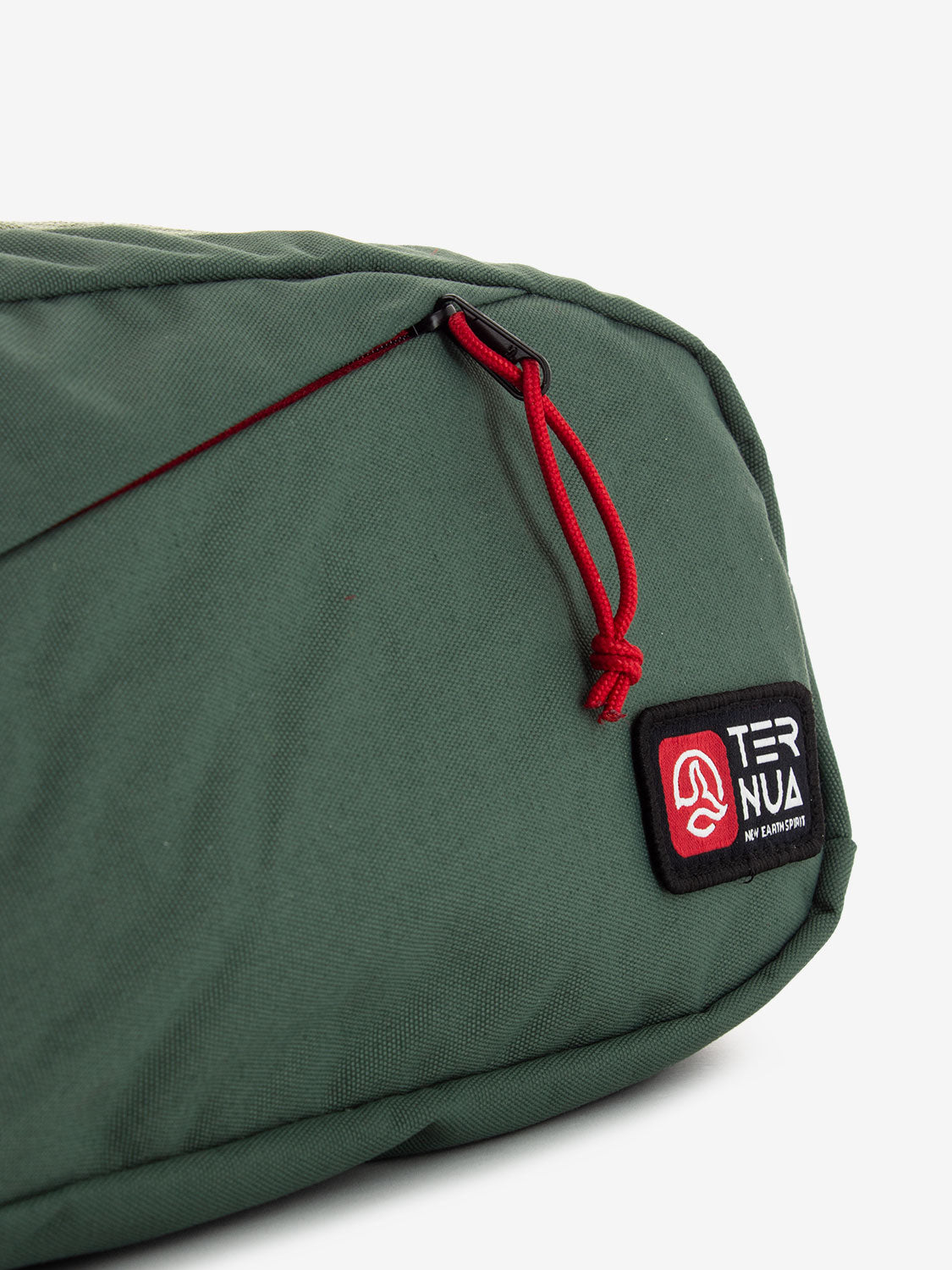 Bag travel deep forest
