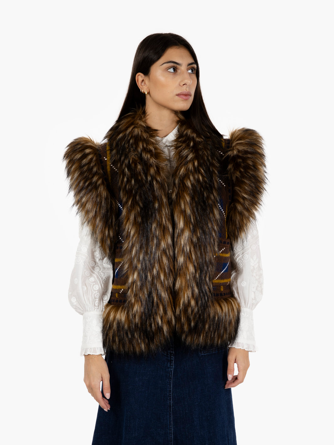 Antoinette vest with dark fur