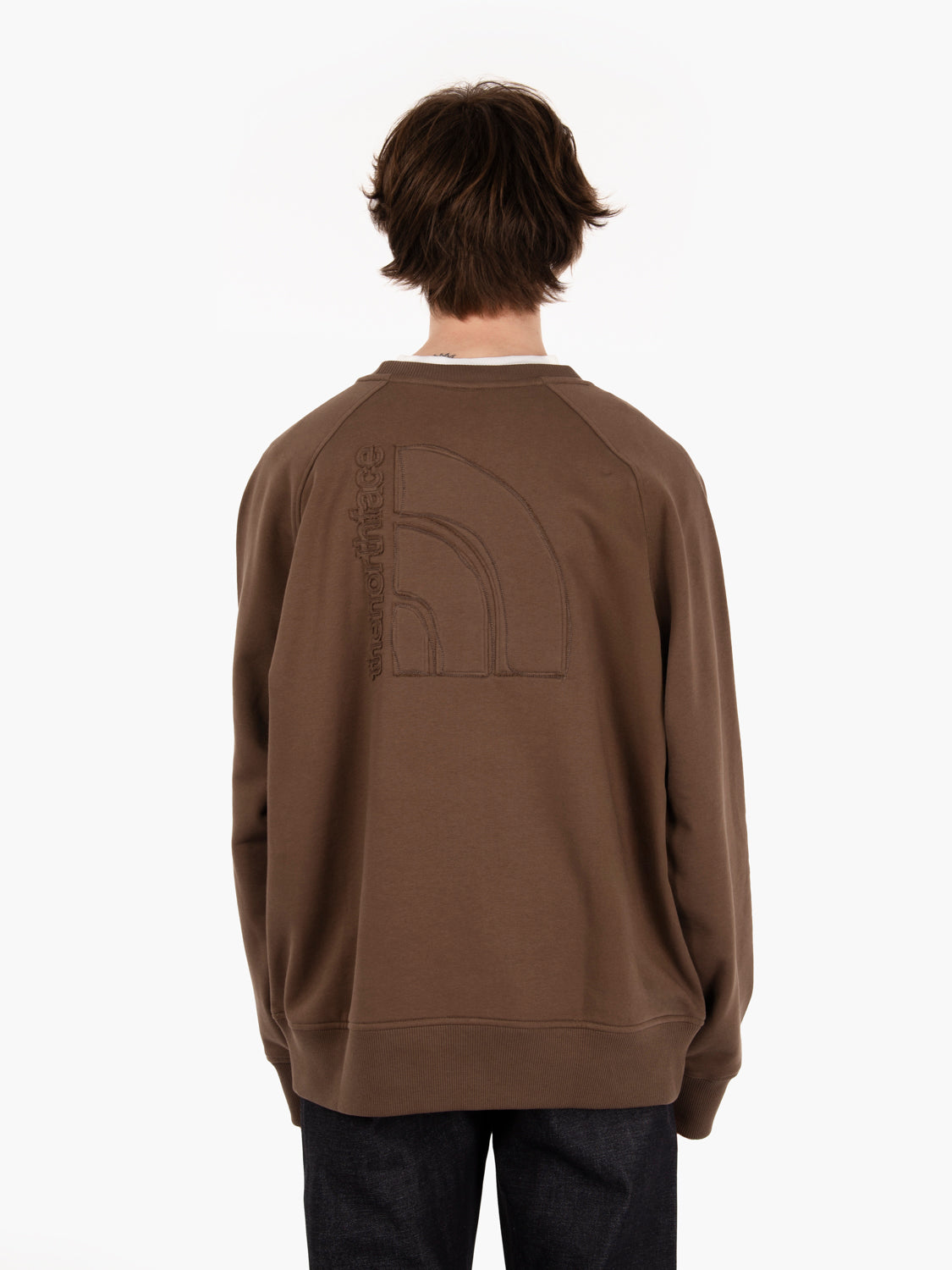 M logo relaxed crew smokey brown