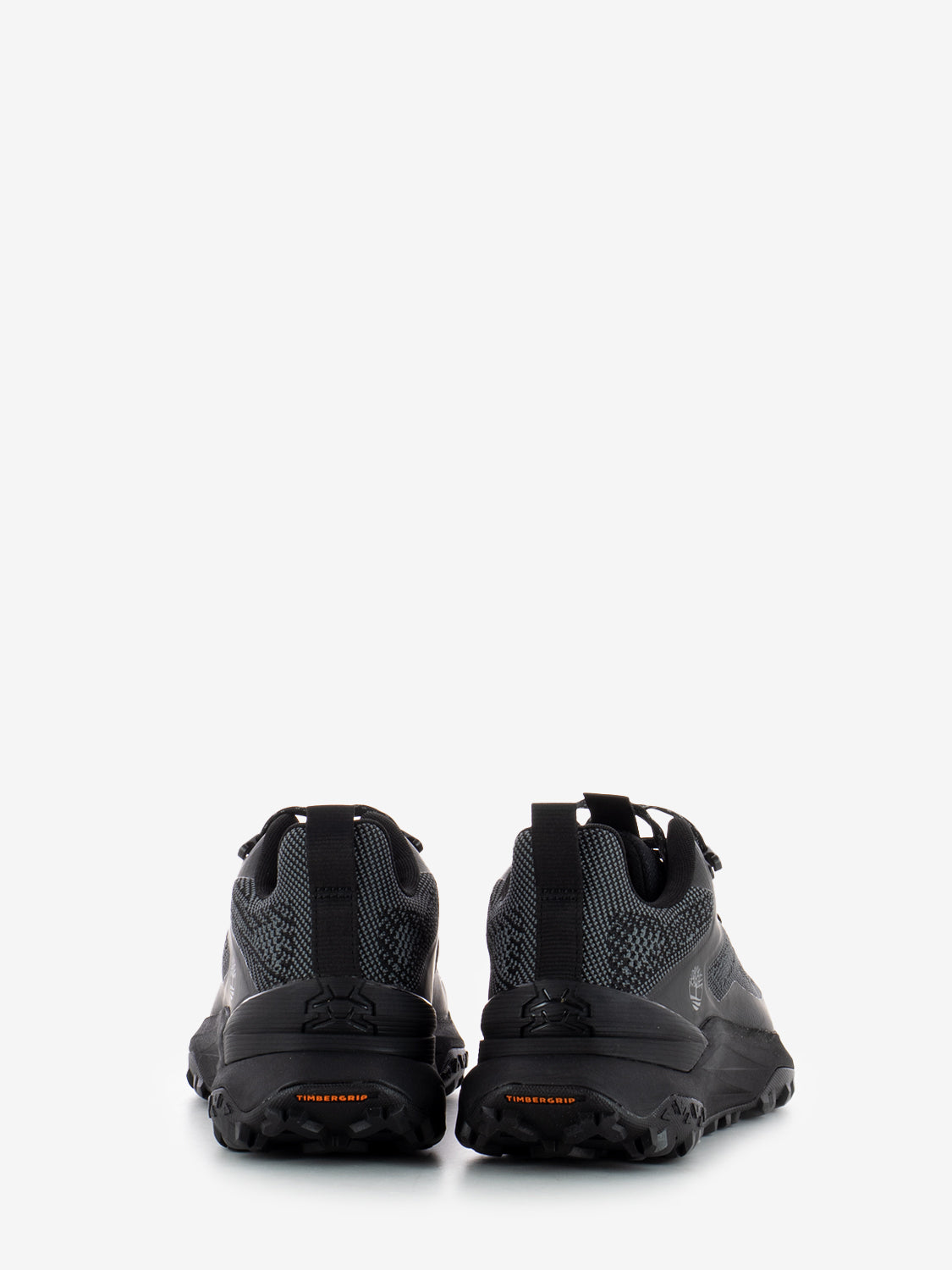 Motion Access low lace sneaker blackout knit
