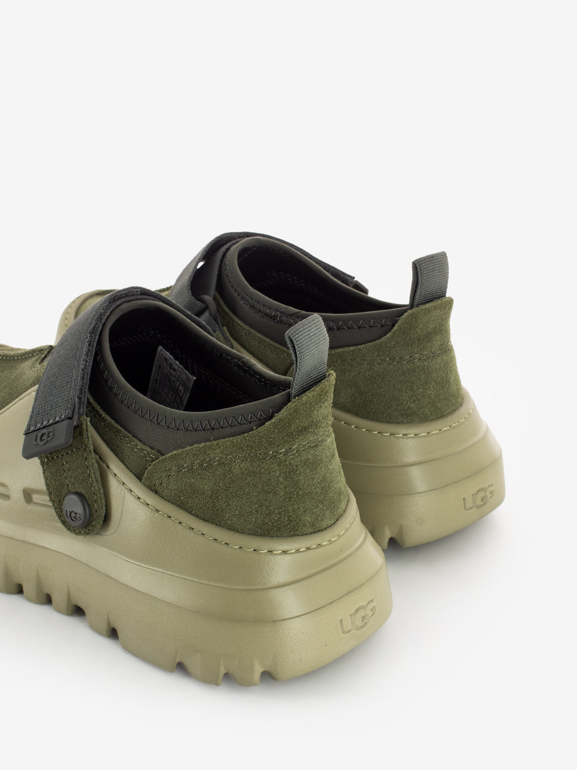 M Peakmod lowcut dark olive / moss green