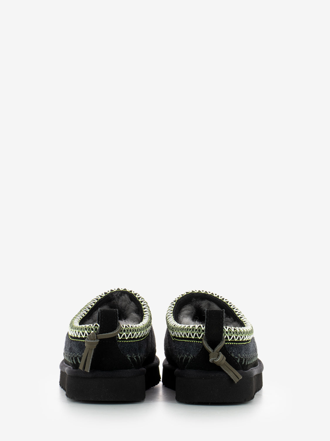 W Tasman Biarritz rocky black