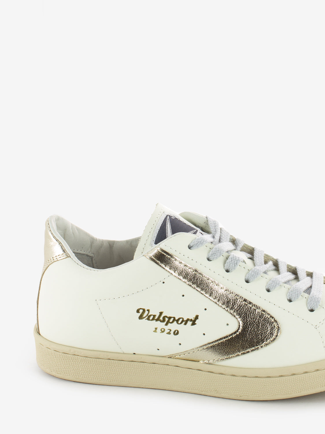 Tournament classic metal leather white / silver