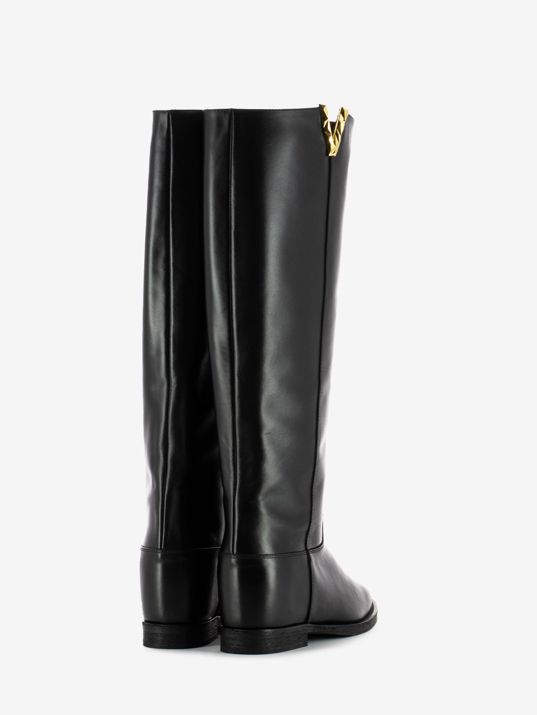 Santa Monica Faceted V Boot Black
