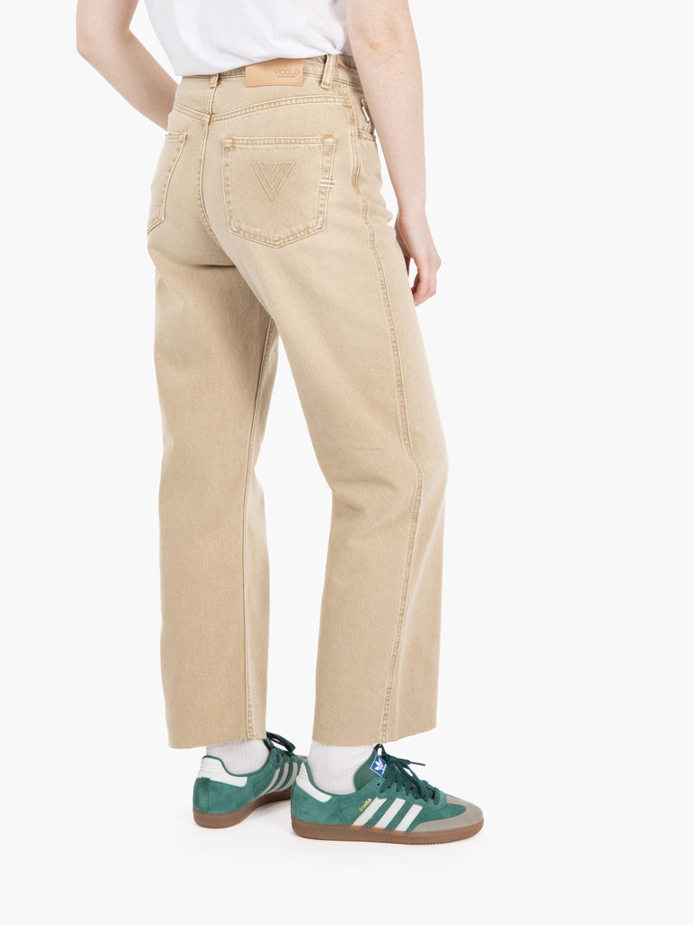 VICOLO - Jeans Kate straight cropped sabbia