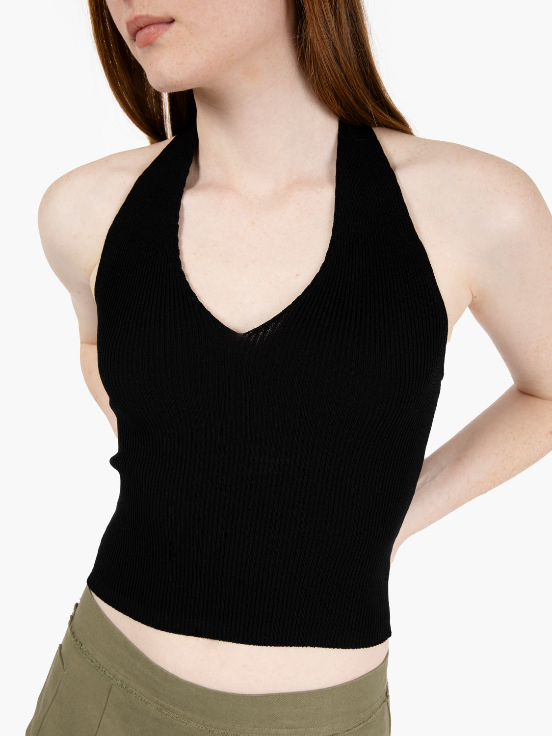 Top collo halter nero