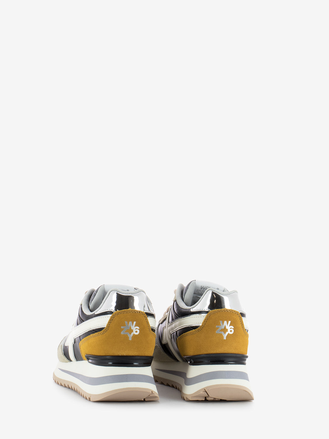 Sneakers Yak-W. Suede Metallic Nylon Stripe Sole cream / black
