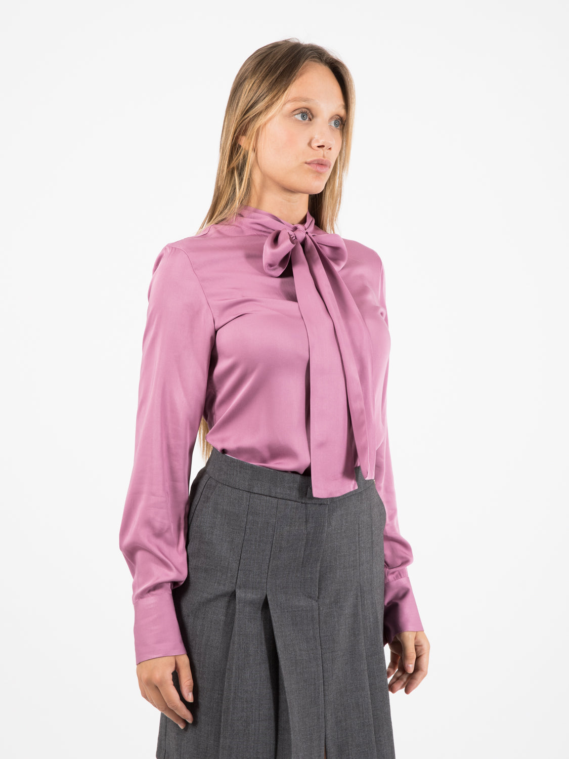Camicia Pamela con fiocco rosa