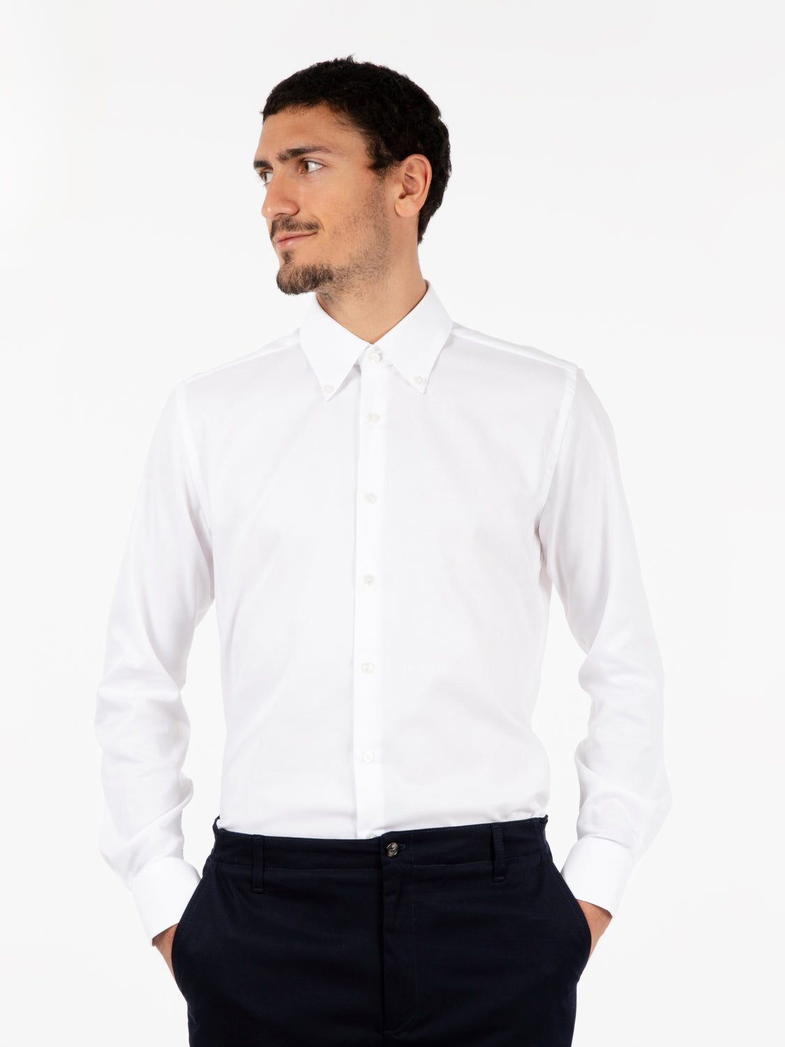 Wrinkle travel white shirt
