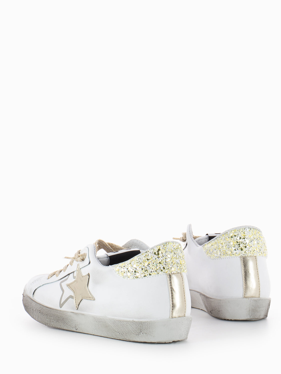Low sneakers white / gold laminated