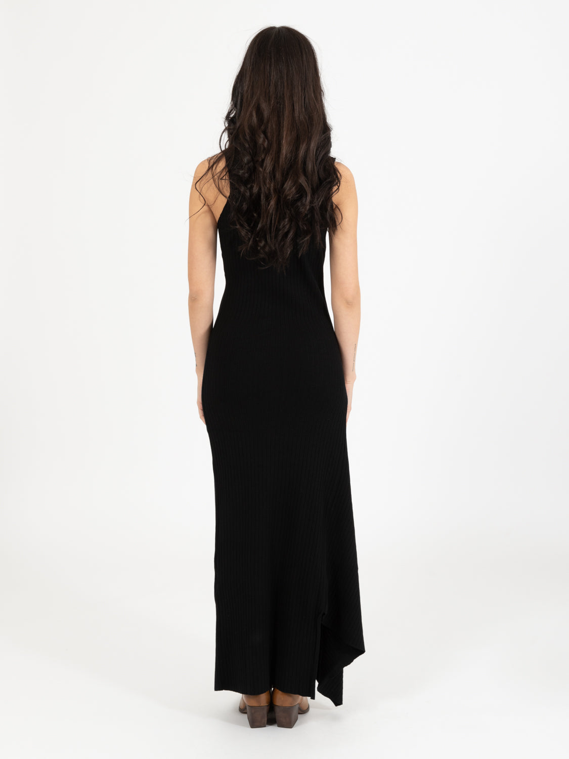 Abito asimmetrico in maglia nero