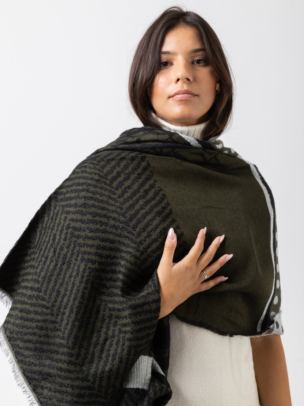 Maxi scarf with flowers, stripes and polka dots, myrtle / black diamond