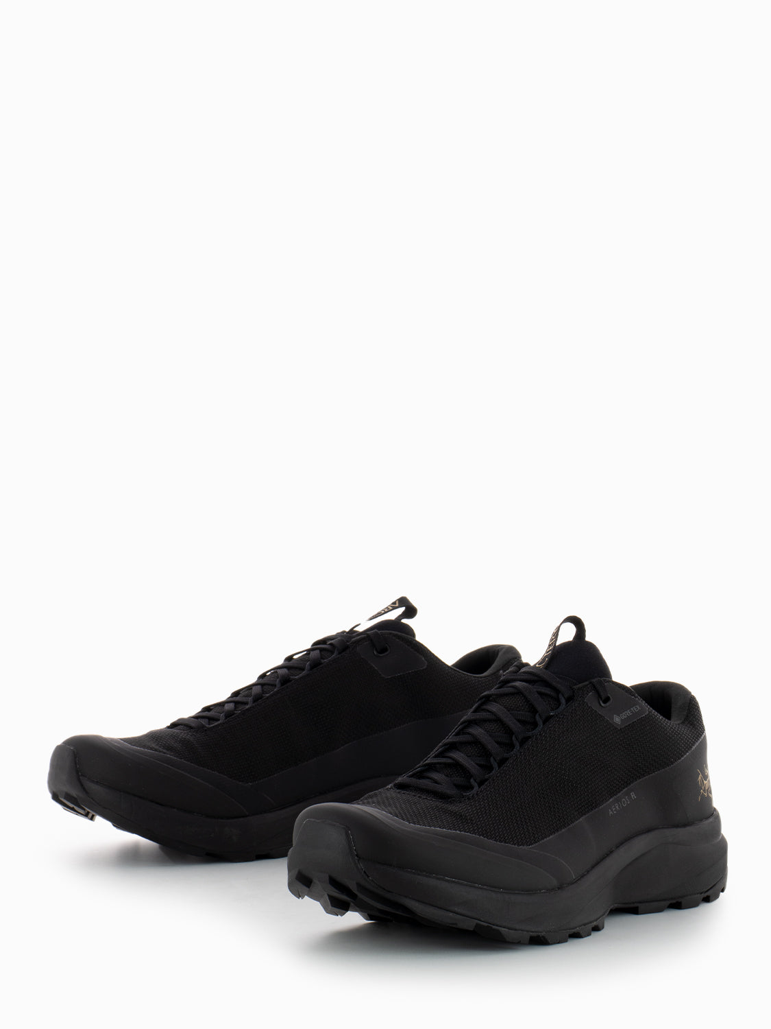M Aerios FL 2 QTX black
