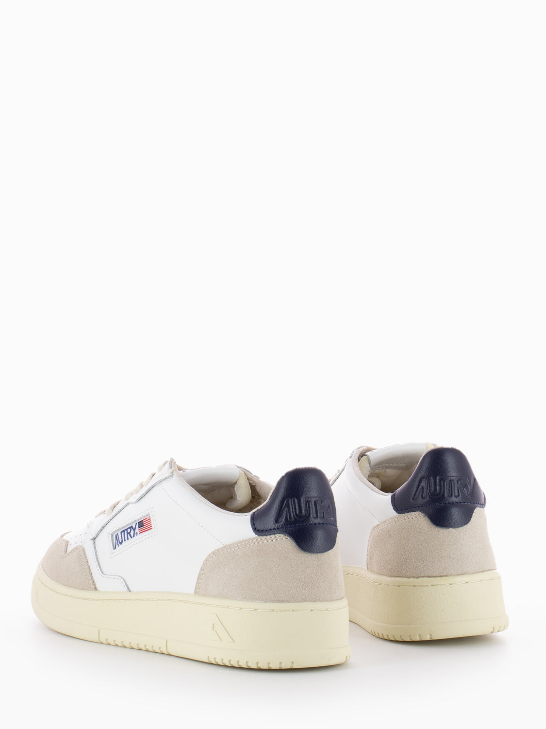 01 low in leather and suede white / blue