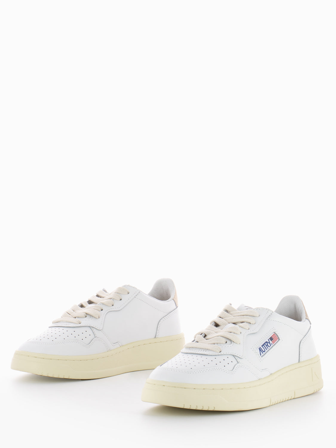 01 low leather / white leather / gold