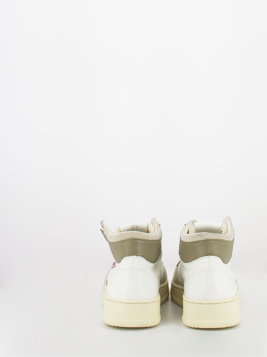 01 mid goat / white / gray suede