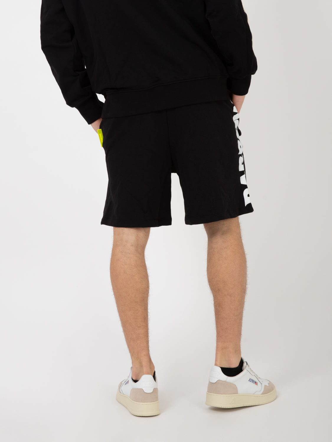 Sweatshorts tirazip smile black